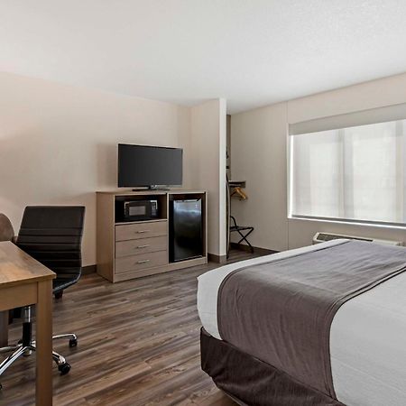 Best Western Plus Executive Residency Waterloo & Cedar Falls Exteriér fotografie