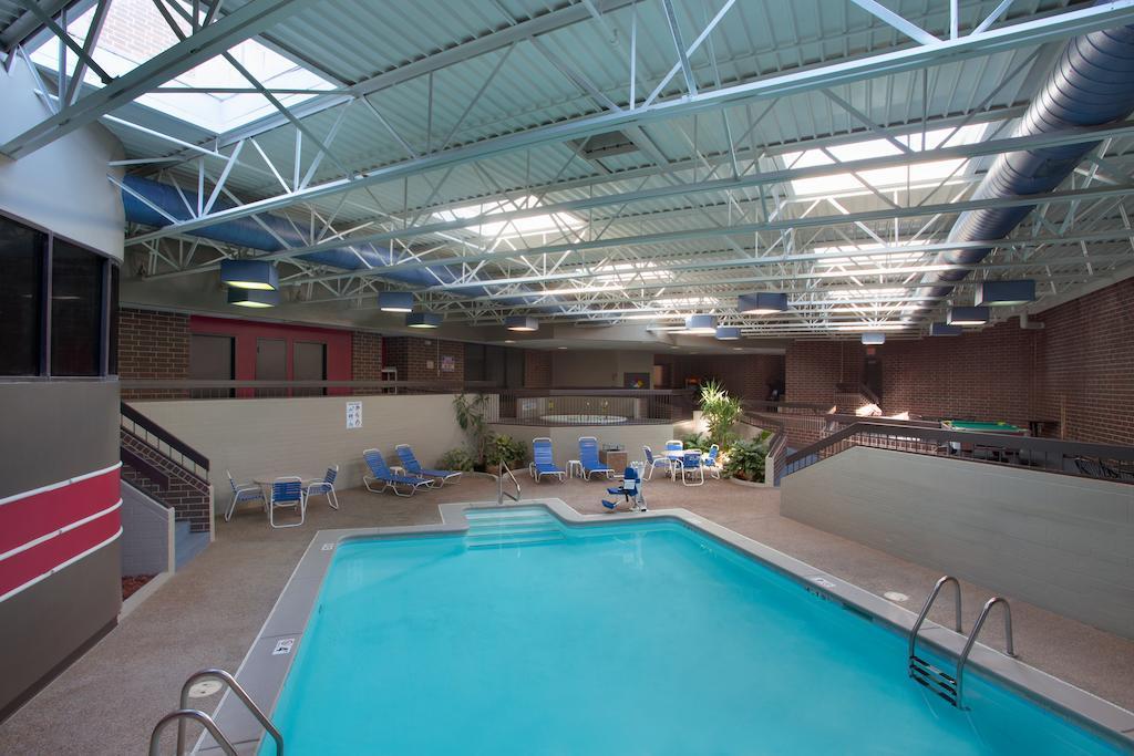 Best Western Plus Executive Residency Waterloo & Cedar Falls Exteriér fotografie