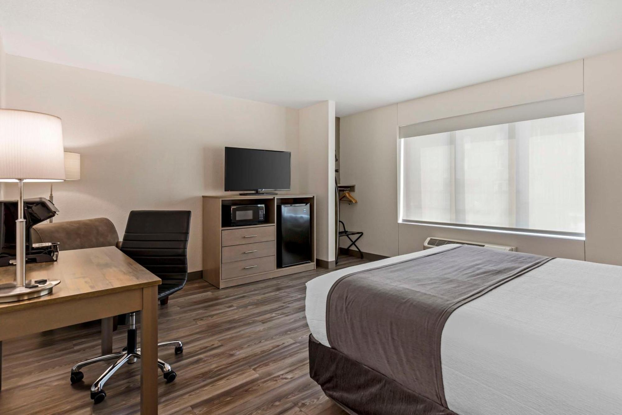 Best Western Plus Executive Residency Waterloo & Cedar Falls Exteriér fotografie